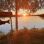 Chalet Tervetuloa Nauttimhaan Puhtaasta Luonnosta Pelhoon *