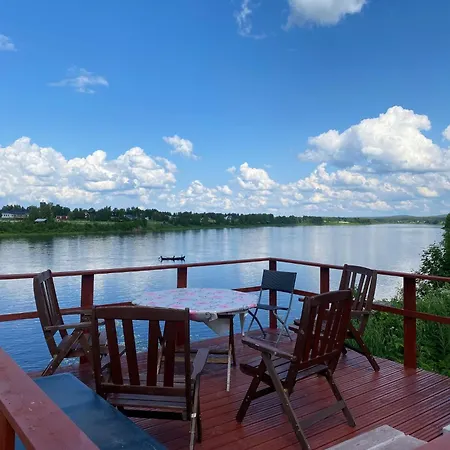 Tervetuloa Nauttimhaan Puhtaasta Luonnosta Pelhoon Chalet *