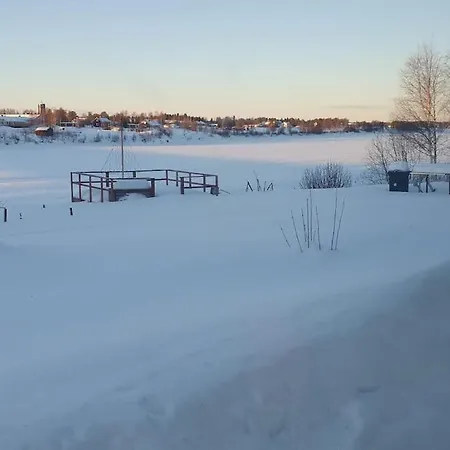 Tervetuloa Nauttimhaan Puhtaasta Luonnosta Pelhoon Saukkooja
