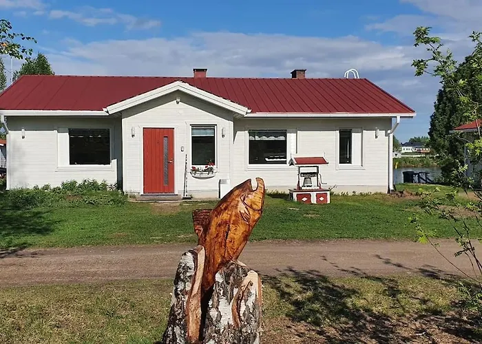 Tervetuloa Nauttimhaan Puhtaasta Luonnosta Pelhoon Chalet